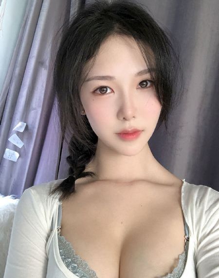 愉情按摩中文字幕理伦片_BD英语视频大全