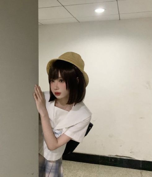 成年视频在线_高清完整无删减高清视频播放