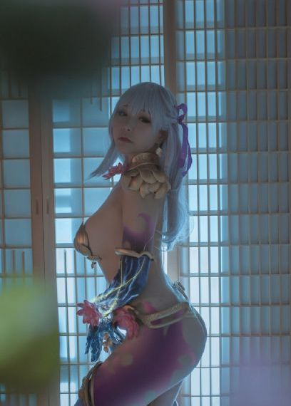 美女脱去内衣露出胸软件_BD神马影院在线
