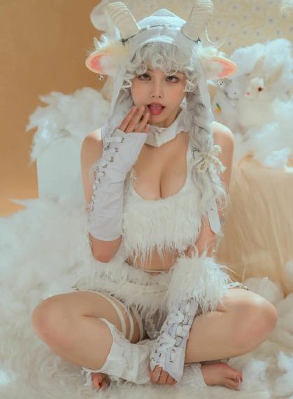 丫鬟犯错被打的作文小耘_BD韩语动漫免费观看