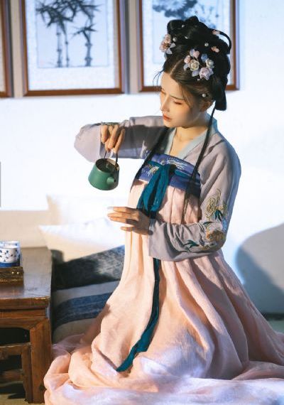 两个人的视频高清在线观看免费_蓝光免费观看