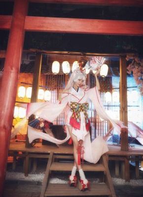 天降女子从2楼掉未增删去码_剧情片高清电影在线
